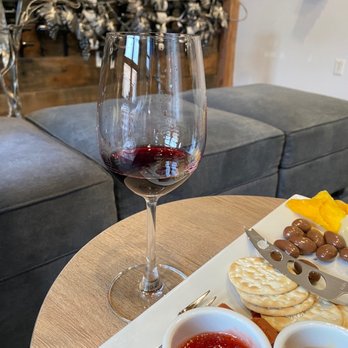 IG Winery & Tasting Room - Wineries Near Me - Cedar City, Utah