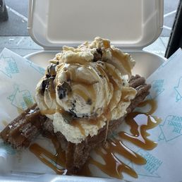 Churro Sundae