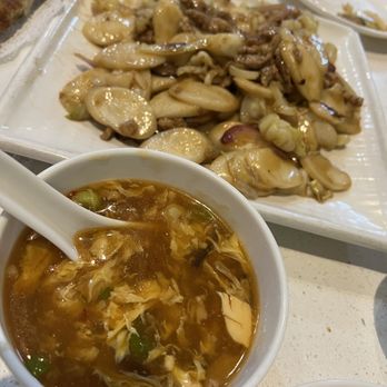 Mama Lu Dumpling House - Hot and sour soup Stir fried rice cakes - Chinese Near Me - Monterey Park, California Mama Lu Dumpling House - Hot and sour soup Stir fried rice cakes - Chinese Near Me - Monterey Park, California