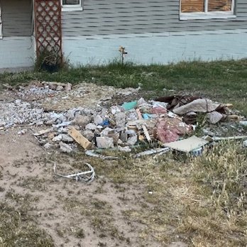 Plumbing Response Team - Trash left front and back yard I had to get removed! - Plumbing Near Me Plumbing Response Team - Trash left front and back yard I had to get removed! - Plumbing Near Me