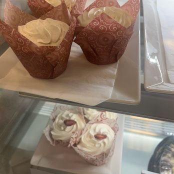 7 Muffins A Day - Cupcakes - Bakeries Near Me - Midlothian, Virginia 7 Muffins A Day - Cupcakes - Bakeries Near Me - Midlothian, Virginia