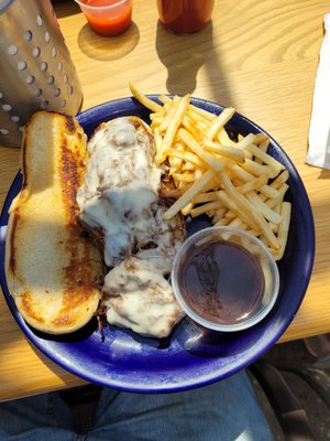 Muddy Waters Bar & Grill by null