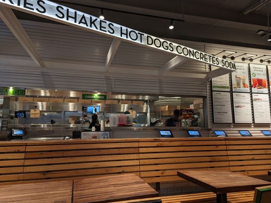 Shake Shack Marina Del Rey by null