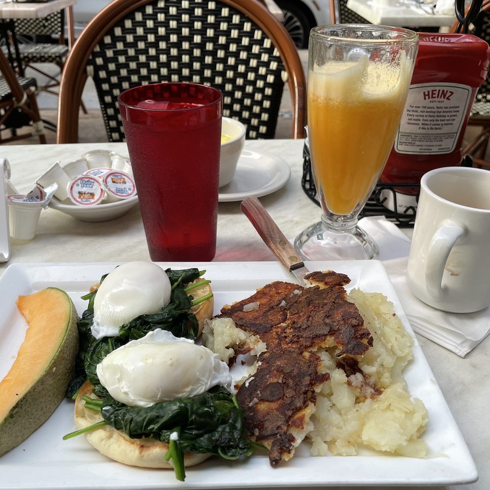 Tempo Cafe - Eggs Florentine and fresh squeezed orange juice - Coffee & Tea Near Me - Chicago, Illinois Tempo Cafe - Eggs Florentine and fresh squeezed orange juice - Coffee & Tea Near Me - Chicago, Illinois