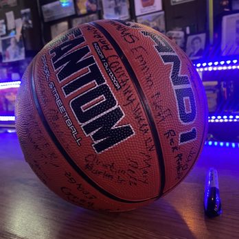 Mike's Court - Make sure you sign the ball! - Burgers Near Me - Altoona, Pennsylvania Mike's Court - Make sure you sign the ball! - Burgers Near Me - Altoona, Pennsylvania