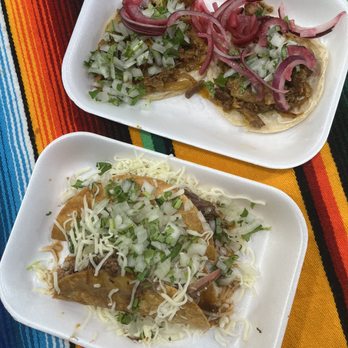 Taco Dollar - two plates of mexican food - Food Trucks Near Me - Los Angeles, California Taco Dollar - two plates of mexican food - Food Trucks Near Me - Los Angeles, California