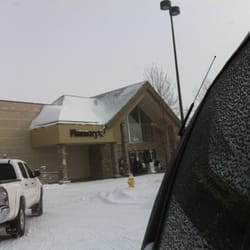 Safeway - Snowy Safeway!