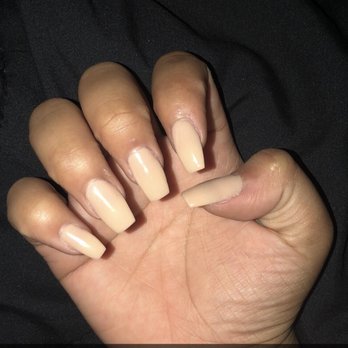 Caesars Nails & Spa - Nail Salons Near Me - Pembroke Pines, Florida