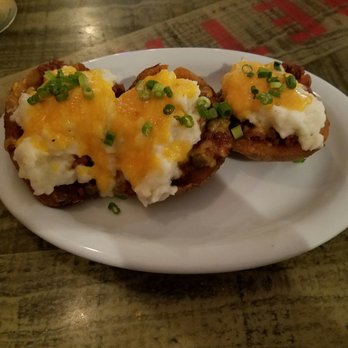 Archie's British Restaurant - Shepherd's pie boats. They were good but for me, not enough. Need more food! - British Near Me - Melbourne, Florida