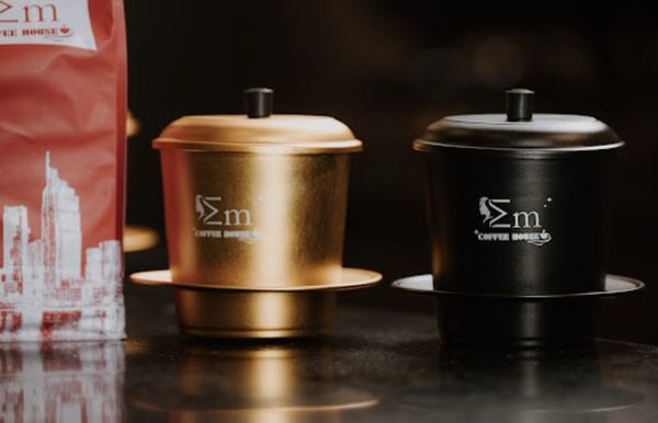 Em Coffee House by null