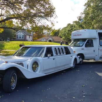 Red Rose Limousine - Limo, bus or both, let us know what you need. call 512-378-0454 - Party Bus Rentals Near Me Red Rose Limousine - Limo, bus or both, let us know what you need. call 512-378-0454 - Party Bus Rentals Near Me