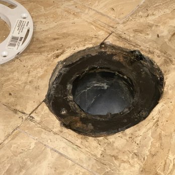 High Speed Rooter & Plumbing - In the process of replacing the wax ring - Plumbing Near Me - El Monte, California High Speed Rooter & Plumbing - In the process of replacing the wax ring - Plumbing Near Me - El Monte, California