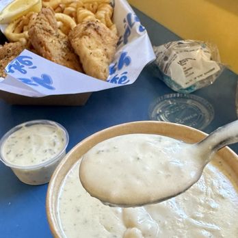 Splash Cafe - American Near Me - Pismo Beach, California