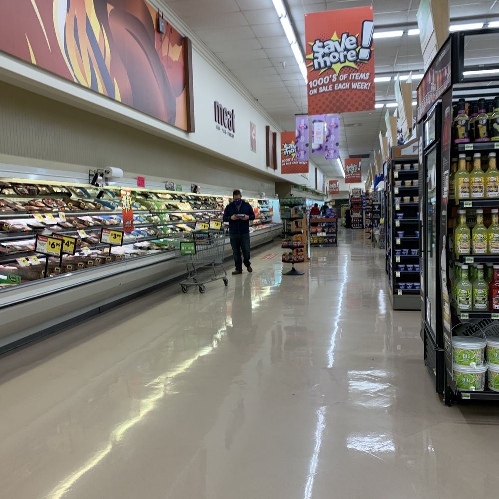 Fresh Market Ogden - a grocery store aisle - Grocery Near Me - Ogden, Utah