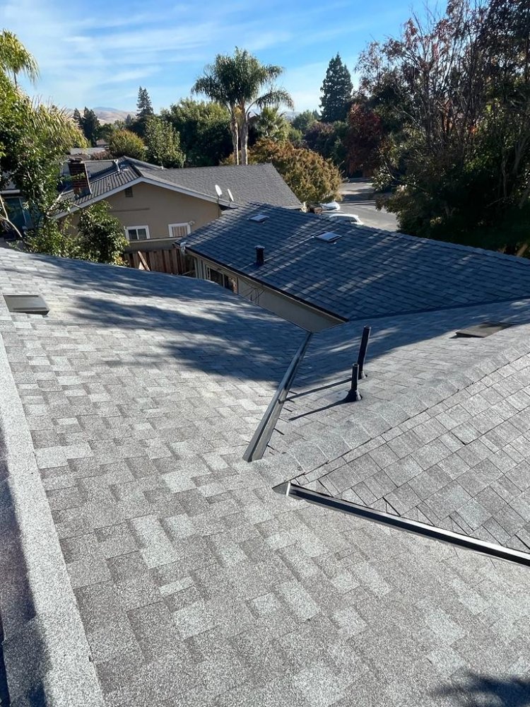 Slide of Q7 Roofing & Waterproofing