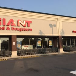 Giant Food Stores