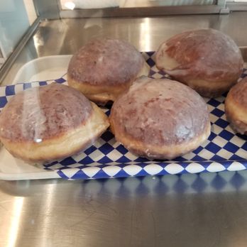 Kismet Bagels Luncheonette - Penn Valley - Glazed donut - Bagels Near Me - Penn Valley, Pennsylvania