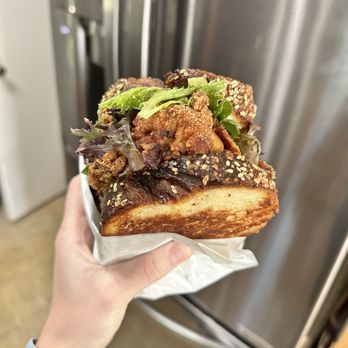 Bellflower - Chicken Sandwich - New American Near Me - Ypsilanti, Michigan