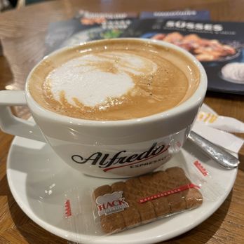 Alex - Cafes Near Me - Mainz, RP