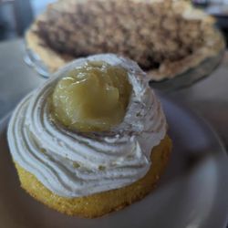 Silver Lake Cafe & Bar - Homemade lemon meringue cupcakes and apple crumb pie