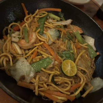 Makilala - Filipino Near Me - Toronto, Ontario