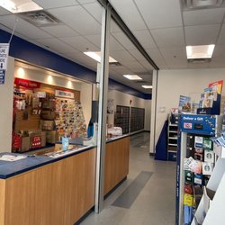 US Post Office - The place where rude people work!!