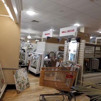 HomeGoods - Home Decor Near Me - Lombard, Illinois