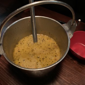 Al Capone's - Garlic wine broth for the clams - Seafood Near Me - Puerto Peñasco, SON