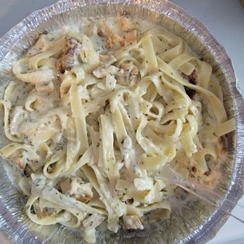 Pizza Bella - Chicken Fettuccine Alfredo! - Pizza Near Me - Jacksonville, Florida Pizza Bella - Chicken Fettuccine Alfredo! - Pizza Near Me - Jacksonville, Florida