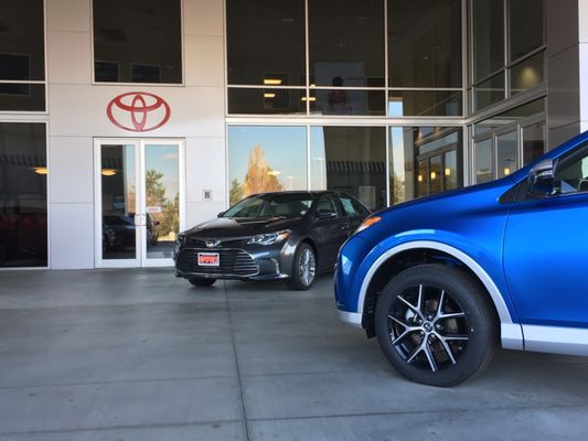 Toyota of Tri-Cities