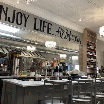 Toasted Walnut Table and Market - Dining counter - Comfort Food Near Me - Celina, Texas Toasted Walnut Table and Market - Dining counter - Comfort Food Near Me - Celina, Texas
