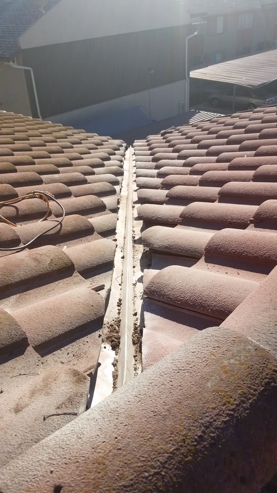 Slide of Alfaro's Roofing