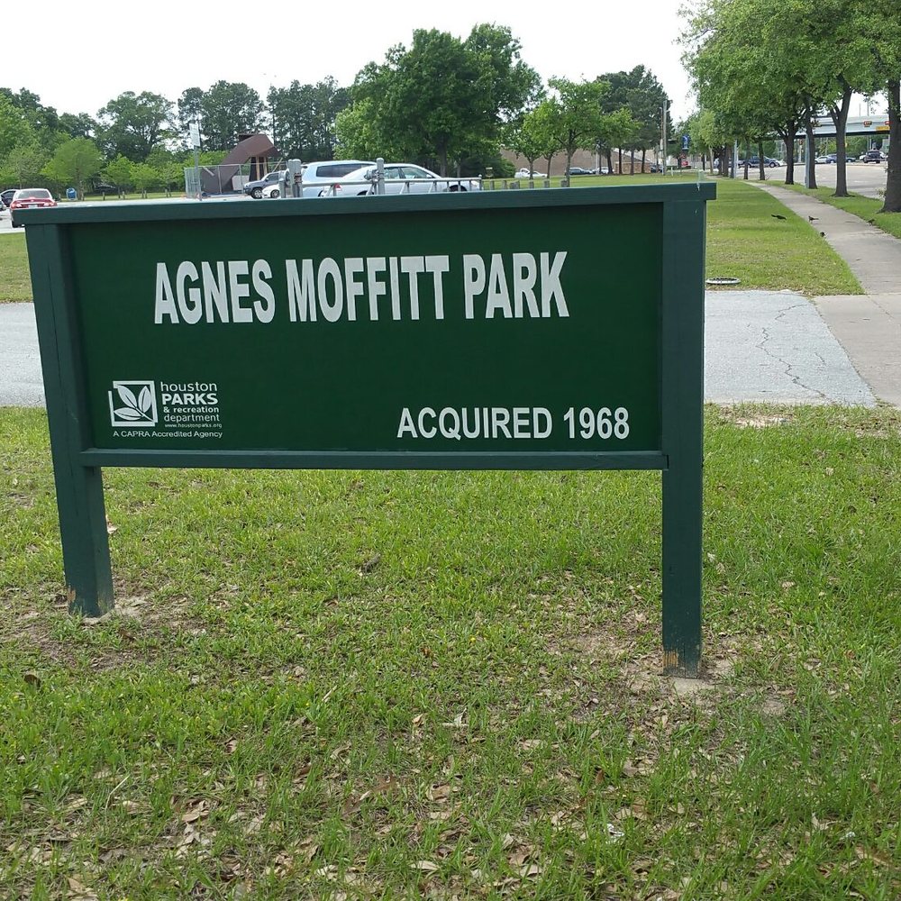 Agnes Moffitt Park - Looking toward Beltway. - Parks Near Me - Houston, Texas Agnes Moffitt Park - Looking toward Beltway. - Parks Near Me - Houston, Texas