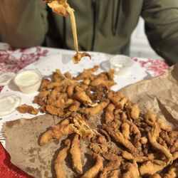Gus Burgers