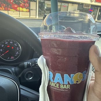 Veranos Juice Bar - Blueberry mango strawberry smoothie - Juice Bars & Smoothies Near Me - Pico Rivera, California Veranos Juice Bar - Blueberry mango strawberry smoothie - Juice Bars & Smoothies Near Me - Pico Rivera, California