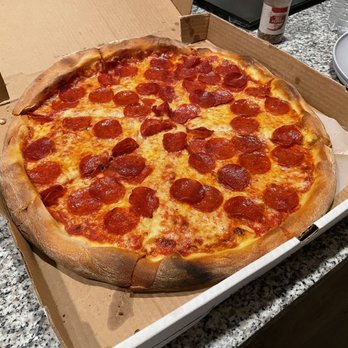 Pepperoni Grill - a pepperoni pizza in a box - Pizza Near Me - Coral Springs, Florida Pepperoni Grill - a pepperoni pizza in a box - Pizza Near Me - Coral Springs, Florida
