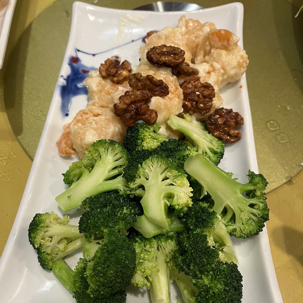 Secret Kitchen - House Special Walnut Shrimp - Cantonese Near Me - Flushing, New York Secret Kitchen - House Special Walnut Shrimp - Cantonese Near Me - Flushing, New York