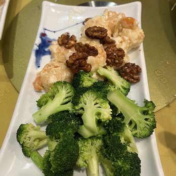 Secret Kitchen - House Special Walnut Shrimp - Cantonese Near Me - Flushing, New York