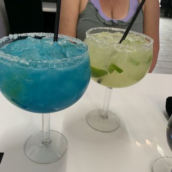 Lili's Bistro - Blue margarita & jalapeño margarita - Mexican Near Me - Dillon, Colorado