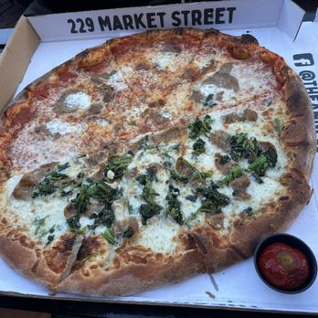 THE ANGELO PIZZA - Updated January 2026 - 216 Photos & 164 Reviews