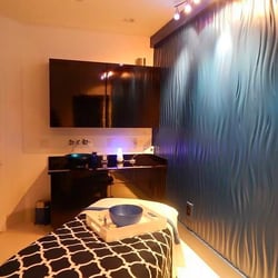 Luminess Salon and Spa - Massage room
