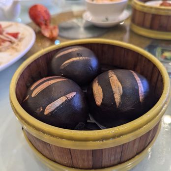 Happy Harbor - Squid ink bao with runny egg custard - Dim Sum Near Me - Rowland Heights, California Happy Harbor - Squid ink bao with runny egg custard - Dim Sum Near Me - Rowland Heights, California