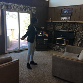 Big Bear Vacations - One person living room - Vacation Rentals Near Me - Big Bear Lake, California Big Bear Vacations - One person living room - Vacation Rentals Near Me - Big Bear Lake, California