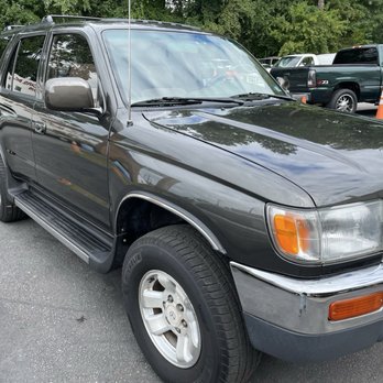 ORO C&R - Completely repainted classic 4Runner - Body Shops Near Me - Dumfries, Virginia ORO C&R - Completely repainted classic 4Runner - Body Shops Near Me - Dumfries, Virginia