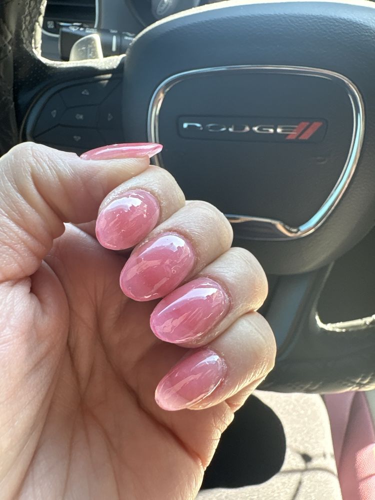 Tina's Nail Design Logo