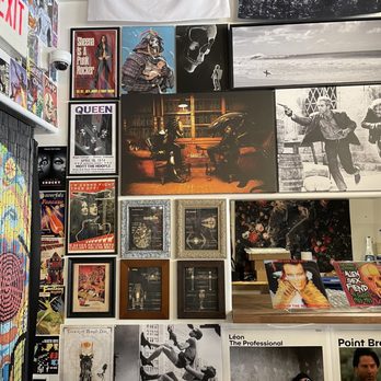 Skull-Face Books & Vinyl - Bookstores Near Me - Honolulu, Hawaii Skull-Face Books & Vinyl - Bookstores Near Me - Honolulu, Hawaii