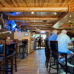 Duffy's Bar & Grill - The bar