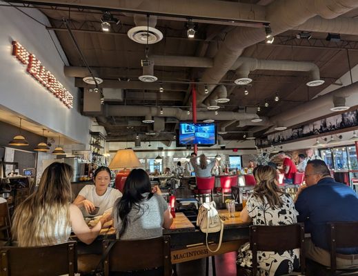 The Macintosh by null