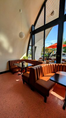 Le Hut Dinette by null