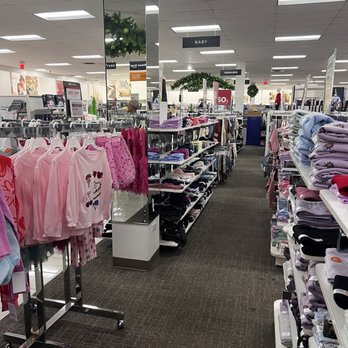 Kohl's - Department Stores Near Me - LA HABRA, California